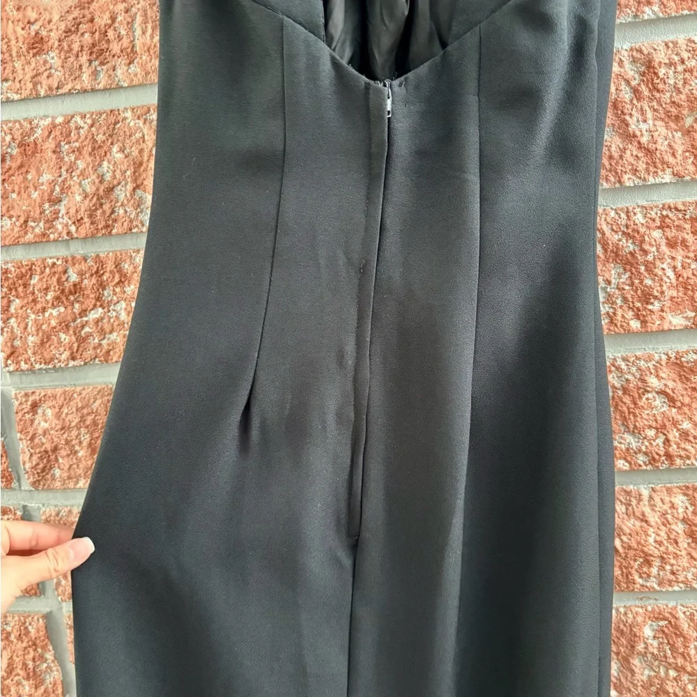 Elegant Black Evening Dress - Picture 6 of 13